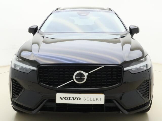 Volvo XC60 T8 Plug-in hybrid AWD Ultra Dark | 360 | Trekhaak | Luchtvering | Stoel & Stuur verwarming | H&K Audio |
