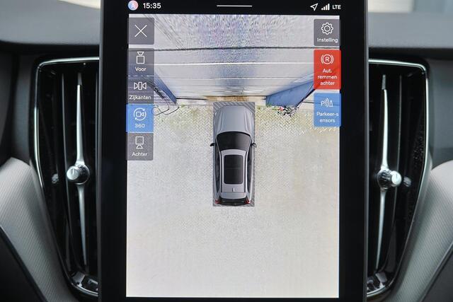 Volvo XC60 T6 Recharge AWD Core - IntelliSafe Assist & Surround - 360º Camera - Adaptieve LED koplampen - Verwarmde voorstoelen, stuur & achterbank - Parkeersensoren voor & achter - Elektr. bedienb. voorstoelen met geheugen - Extra getint glas - 19' LMV