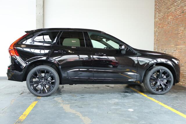 Volvo XC60 2.0 T8 Plug-in hybrid AWD Ultra Black Edition | Luchtvering | Bowers & Wilkins Premium Audio | 360° Parkeercamera | Parkeersensoren voor + achter | Google Infotainment | Parkeerverwarming | Nieuw Model | Nappa Lederen bekleding