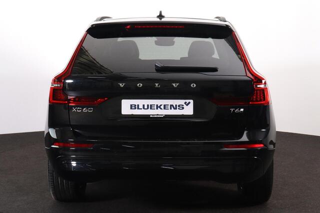 Volvo XC60 T6 Recharge AWD Core - IntelliSafe Assist & Surround - 360º Camera - Adaptieve LED koplampen - Verwarmde voorstoelen, stuur & achterbank - Parkeersensoren voor & achter - Elektr. bedienb. voorstoelen met geheugen - Draadloze tel. lader - Extra getint glas