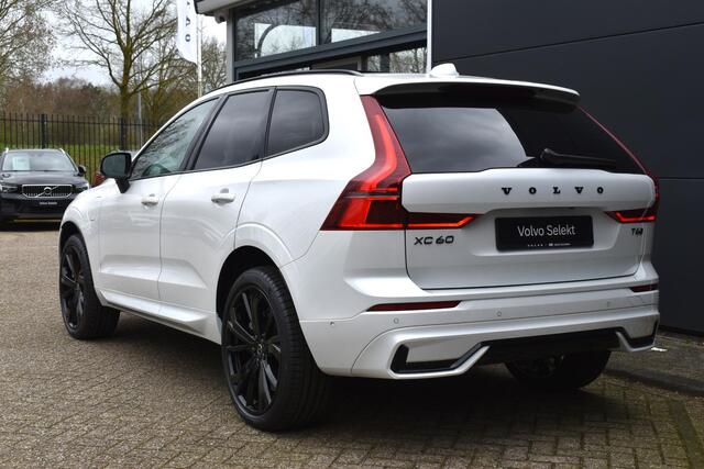Volvo XC60 T6 Plug-in hybrid AWD Plus Black Edition | Panoramadak | Verwarmbare voorstoelen en achterbank | 360 graden camera | Premium audio by Harman Kardon | Elektrische achterklep | Adaptieve cruise control | BLIS | Head Up Display | Volvo Guard Alarm | Google N
