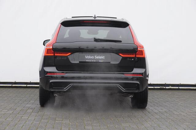 Volvo XC60 T6 350PK Automaat AWD Plus Black Edition Panoramadak/ Elektrisch bedienbare voorstoelen met geheugen/ Stoelverwarming/ Stuurverwarming/ Harman Kardon audio/ 360 Camera/