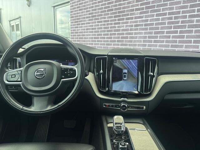 Volvo XC60 2.0 T6 Plug-in hybrid AWD Inscription | Long range | Trekhaak | Luchtvering | 360 | Head-up display | Panorama dak | Elektrisch verstelbare stoelen met memory l | BLIS | Adaptieve Cruise control |