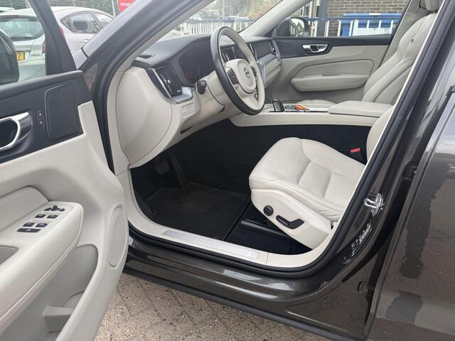 Volvo XC60 2.0 Recharge T6 340 pk AWD