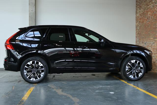 Volvo XC60 2.0 T6 Plug-in hybrid AWD Plus Dark | Elektrisch Schuif/Kantel-Panoramadak | Head-Up Display | 360º Camera | 20" Lichtmetalen Wielen | Harman Kardon Premium Audio |