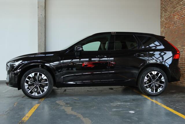 Volvo XC60 2.0 T6 Plug-in hybrid AWD Plus Dark | Elektrisch Schuif/Kantel-Panoramadak | Head-Up Display | 360º Camera | 20" Lichtmetalen Wielen | Harman Kardon Premium Audio |