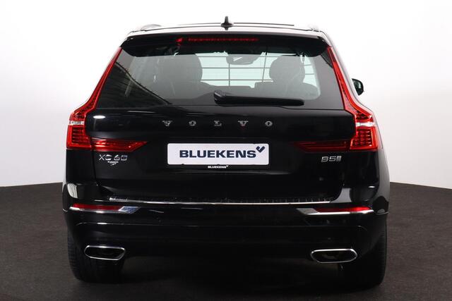 Volvo XC60 B5 Inscription - Panorama/schuifdak - IntelliSafe Assist & Surround - Harman/Kardon audio - Parkeercamera achter - Verwarmde voorstoelen - Parkeersensoren voor & achter - Elektr. bedienb. bestuurdersstoel met geheugen - Head up display - Elektr. inklapbar