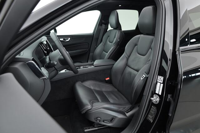 Volvo XC60 T8 Plug-in hybrid Plus Black Edition Luchtvering | Stoelventilatie | Elek. Trekhaak | Pano | Memroy seats | H&K Audio