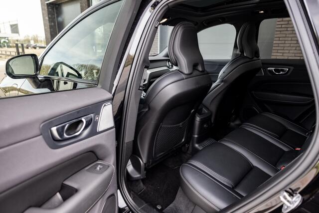 Volvo XC60 2.0 T6 AWD Black Edition | B&W | Massage | Trekhaak |