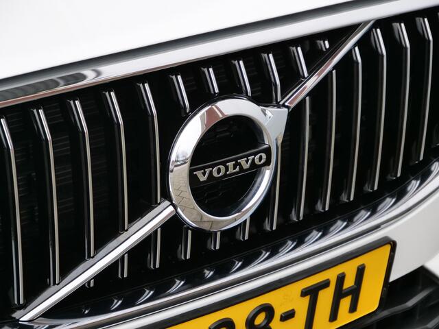 Volvo XC60 2.0 Recharge T6 AWD Inscription 340 Pk Automaat Navi / DAB / Apple Carplay / Trekhaak / 21 Inch