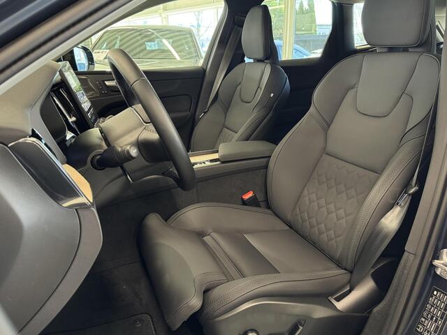Volvo XC60 2.0 T8 Plug-in hybrid AWD Plus Dark | Facelift | Pano | 360 Camera | Leer | Winterpakket | Harman Kardon ( Vestiging - Nieuwegein )