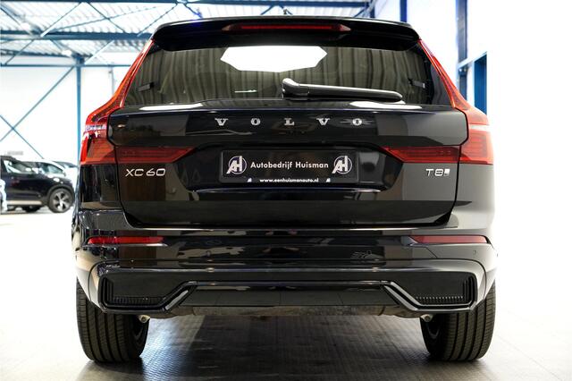 Volvo XC60 2.0 T8 AWD 335kW/456pk Aut8 Plug-in hybrid Plus Dark HARMAN/KARDON + PANORAMADAK + 360 CAMERA + HEAD-UP + BLIS + LANE ASSIST + STOEL-&STUURVERWARMING + ADAPT.CRUISE + PILOT ASSIST + MATRIX LED + KEYLESS ENTRY&GO + PARKSENSOREN V&A + 19" LM-VELGEN!!