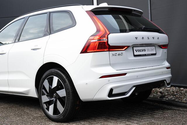 Volvo XC60 T6 AWD Automaat Ultimate Dark | Panoramadak met schuif-/kantelfunctie | Trekhaak semi-elektrisch | Premium audio by Harman Kardon | Verwarmbare Voor- En Achterstoelen | Verwarmbaar stuurwiel | 360 Graden Camera | Apple Carplay/Android Auto | Adaptieve C