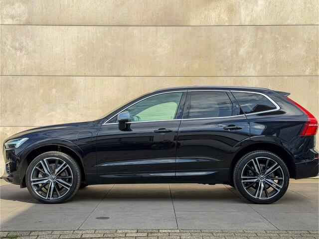 Volvo XC60 2.0 T8 Twin Engine AWD R-Design B&W-Massage-ACC-Luchtvering-21"Keyless-Trekhaak