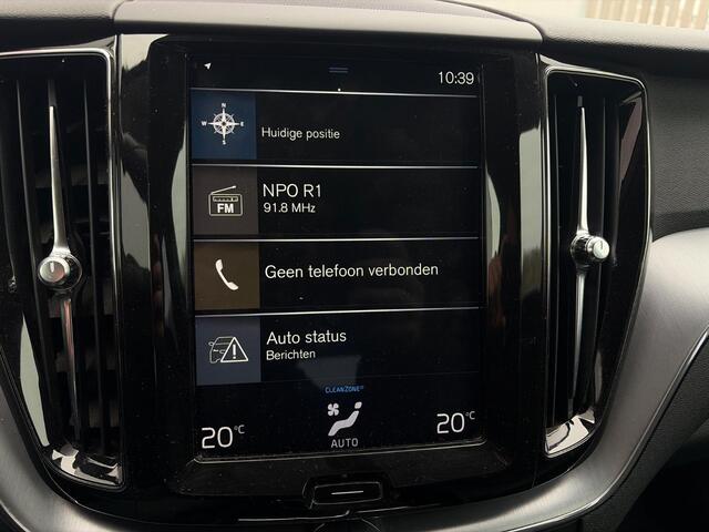 Volvo XC60 2.0 T5 Momentum | Trekhaak | Adaptive Cruise Control | BLIS | Camera | CarPlay | DAB+ | 19" |
