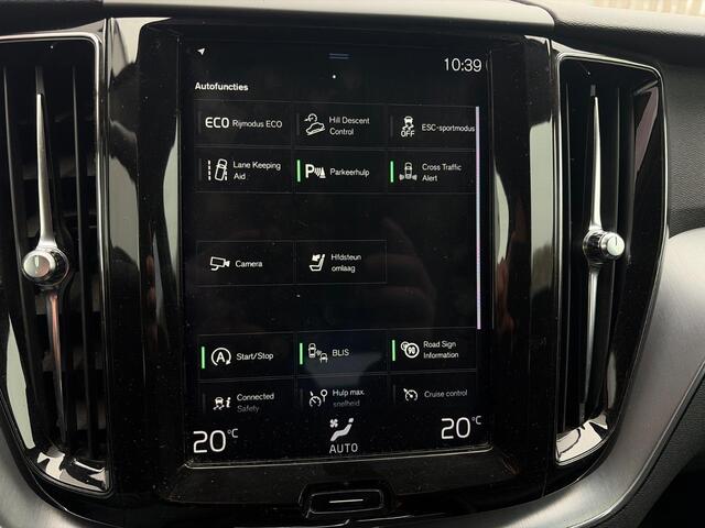 Volvo XC60 2.0 T5 Momentum | Trekhaak | Adaptive Cruise Control | BLIS | Camera | CarPlay | DAB+ | 19" |