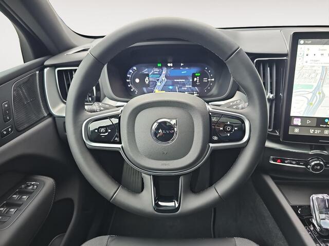 Volvo XC60 2.0 T6 Plug-in hybrid AWD Plus Black Edition | Head-Up-Display | Haman / Kardon Audio | Sportstoelen