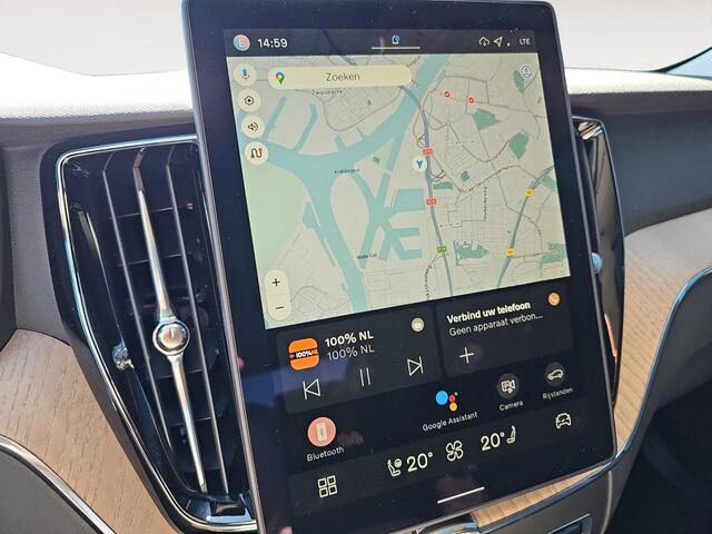 Volvo XC60 2.0 T8 Plug-in hybrid AWD Plus Dark | Head Up Display | Harman / Kardon Audio | Panoramadak |