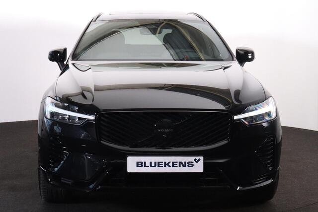 Volvo XC60 T8 Recharge AWD Ultra Black Edition - Panorama/schuifdak - IntelliSafe Assist & Surround - 360º Camera - Harman/Kardon audio - Adaptieve LED koplampen - Verwarmde voorstoelen, stuur & achterbank - Parkeersensoren voor & achter - Elektr. bedienb. voorstoel