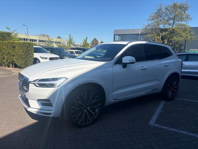 Volvo XC60 T6 AWD Recharge 22 Inch I Panoramadak I All-in prijs!