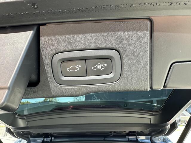 Volvo XC60 2.0 B4 Inscription Pano|360|memory|H&K