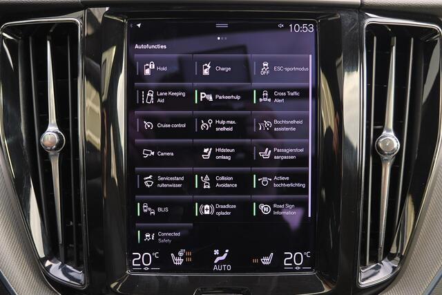 Volvo XC60 T8 Recharge AWD R-Design - Panorama/schuifdak - IntelliSafe Assist & Surround - Harman/Kardon audio - Adaptieve LED koplampen - Parkeercamera achter - Verwarmde voorstoelen, stuur & achterbank - Parkeersensoren voor & achter - Elektr. bedienb. voorstoelen
