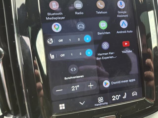 Volvo XC60 T8 Plug-in hybrid AWD Ultimate Dark | Panoramadak | 360 camera | Stoel/Stuur Verwarming | Harman/Kardon |