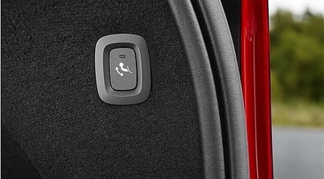 Volvo XC60 T6 AWD Ultimate Bright | Contourstoelen | Harman Kardon | el. Trekhaak | PHEV .
