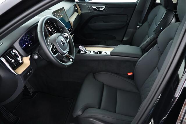 Volvo XC60 2.0 T8 Plug-in hybrid AWD Plus Black (Facelift) / Opendak / Harmankardon / HUD / Pilot Assist