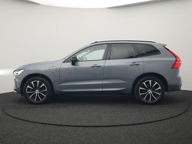 Volvo XC60 T6 AWD Plus Dark PHEV 350pk Dealer O.H. | Trekhaak Af Fabriek | Panodak | 360 Camera | Adaptive Cruise | Lederen Sportstoelen Memory & Verwarmd | 20'' L.M. | Keyless | Blis | Google Assistant | Apple Carplay | Stuur Verwarmd | DAB | Plug In Hybrid |