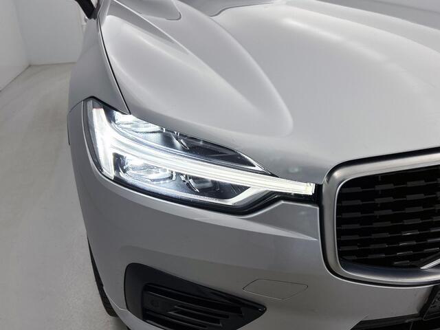 Volvo XC60 2.0 T8 AWD R-Design
