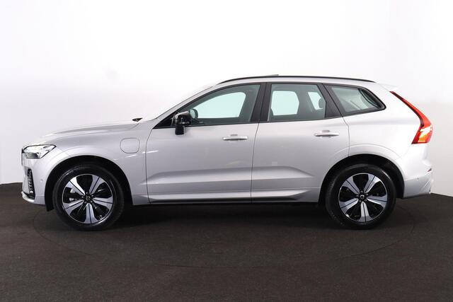 Volvo XC60 T6 Recharge AWD Plus Dark - Panorama/schuifdak - IntelliSafe Assist & Surround - 360º Camera - Verwarmde voorstoelen, stuur & achterbank - Parkeersensoren voor & achter - Elektr. bedienb. voorstoelen met geheugen - Draadloze tel. lader - Inklapbare trekha