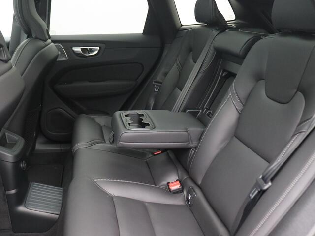 Volvo XC60 2.0 T6 Plug-in hybrid AWD Ultra Executive Edition Panoramadak, Trekhaak, 22"LM Velgen, Head-Up Display, Bowers & Wilkins, Luchtvering, 360gr. Camera
