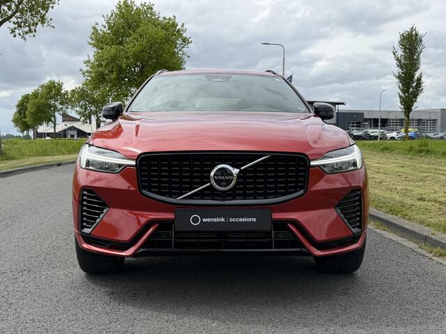 Volvo XC60 2.0 T8 Plug-in hybrid AWD Ultimate Dark | SOH 100% | Panoramadak | Harman/Kardon | Apple Carplay/Android Auto | HUD | Cruise control adaptief | Stoelverwarming V+A |
