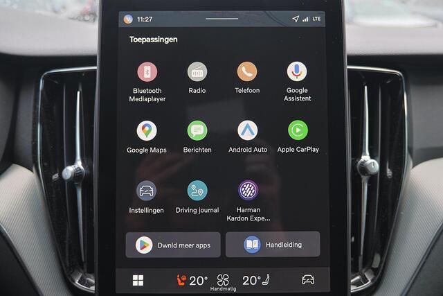 Volvo XC60 T8 Recharge AWD Plus Black Edition - Luchtvering - Panorama/schuifdak - IntelliSafe Assist & Surround - 360º Camera - Harman/Kardon audio - Adaptieve LED koplampen - Verwarmde voorstoelen, stuur & achterbank - Parkeersensoren voor & achter - Elektr. bedie