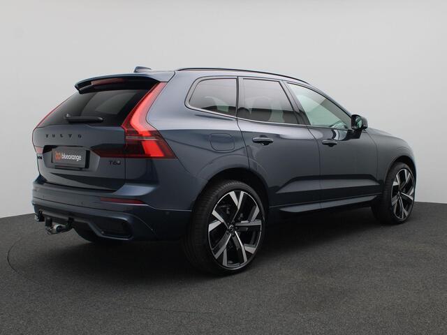 Volvo XC60 2.0 T6 Plug-in hybrid AWD Plus Black Edition 350PK Panoramadak, Trekhaak, 22" LM Velgen, Head-Up Display, Harman Kardon, 360gr. Camera, Stoelventilatie, Memorystoelen