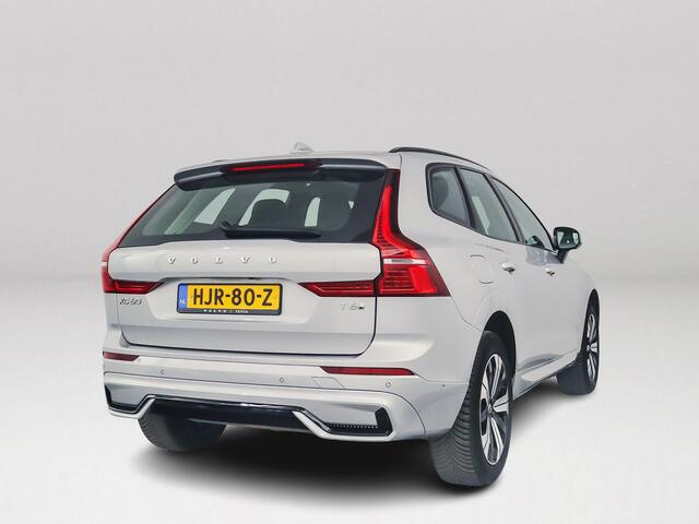 Volvo XC60 T6 Plug-in hybrid AWD Plus Dark | Panoramadak | 360° camera | Stoel- en Stuurverwarming | Trekhaak