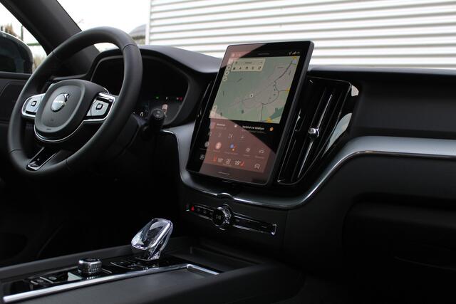 Volvo XC60 2.0 T8 Plug-in hybrid AWD Plus Black Edition NIEUW | Head-up | 360 | Panoramadak | Zwenkbare Trekhaak