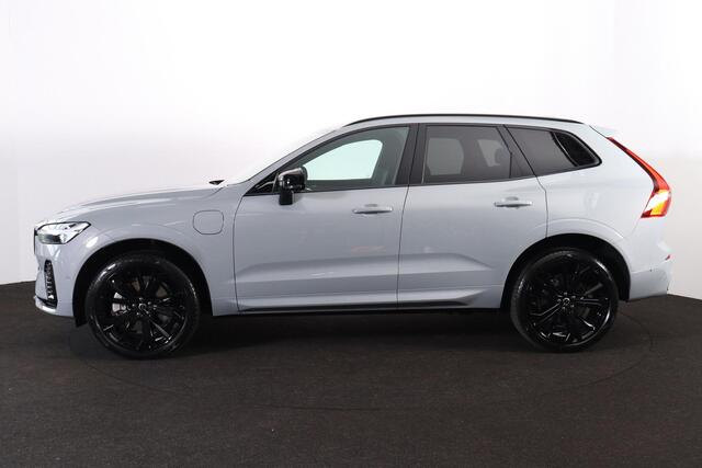Volvo XC60 T6 Recharge AWD Plus Black Edition - Panorama/schuifdak - IntelliSafe Assist & Surround - 360º Camera - Harman/Kardon audio - Verwarmde voorstoelen, stuur & achterbank - Parkeersensoren voor & achter - Elektr. bedienb. voorstoelen met geheugen - Head up d