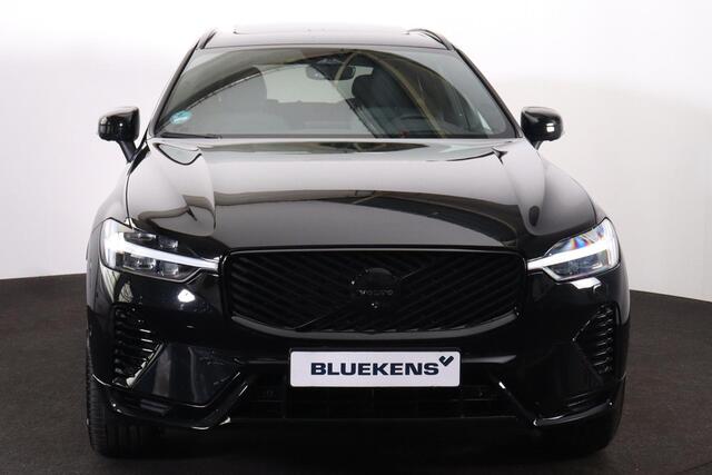 Volvo XC60 T8 Recharge AWD Plus Black Edition - Panorama/schuifdak - IntelliSafe Assist & Surround - 360º Camera - Harman/Kardon audio - Adaptieve LED koplampen - Verwarmde voorstoelen, stuur & achterbank - Parkeersensoren voor & achter - Elektr. bedienb. voorstoele