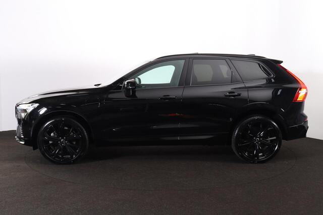 Volvo XC60 T8 Recharge AWD Plus Black Edition - Panorama/schuifdak - IntelliSafe Assist & Surround - 360º Camera - Harman/Kardon audio - Adaptieve LED koplampen - Verwarmde voorstoelen, stuur & achterbank - Parkeersensoren voor & achter - Elektr. bedienb. voorstoele