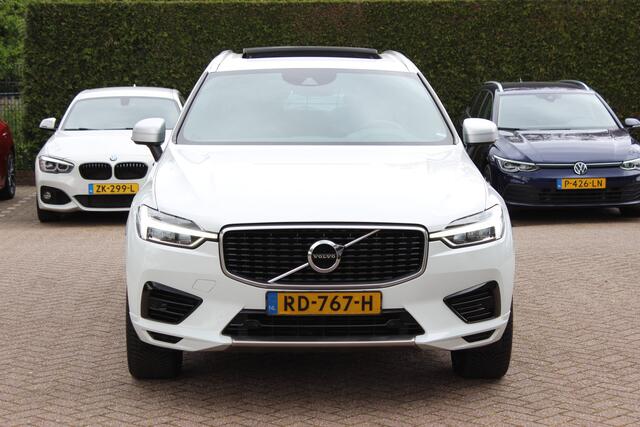Volvo XC60 2.0 T8 Twin Engine AWD R-Design / Trekhaak / Panoramadak / Leder / CarPlay / 21'' / Parkeerhulp V+A / Stoelverwarming / DAB / Cruise Control