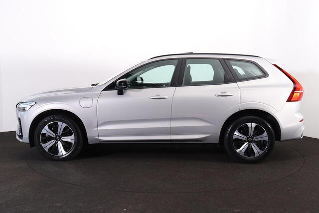 Volvo XC60 T6 Recharge AWD Plus Dark - Panorama/schuifdak - IntelliSafe Assist & Surround - Parkeercamera achter - Verwarmde voorstoelen, stuur & achterbank - Parkeersensoren voor & achter - Elektr. bedienb. voorstoelen met geheugen - Draadloze tel. lader - Standkac