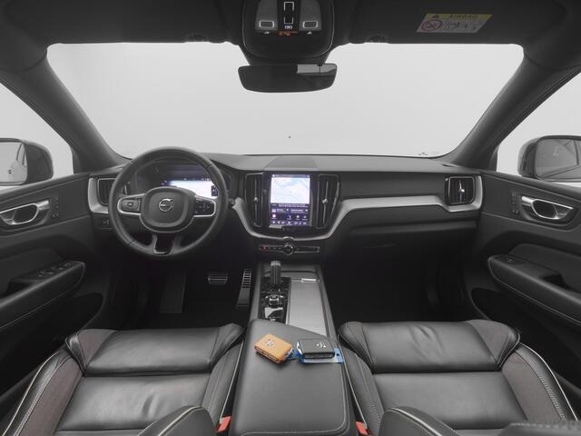 Volvo XC60 2.0 T6 Plug-in hybrid AWD R-Design | PANO | CAMERA | ADAPTIVE | STOEL- EN STUURVERW.