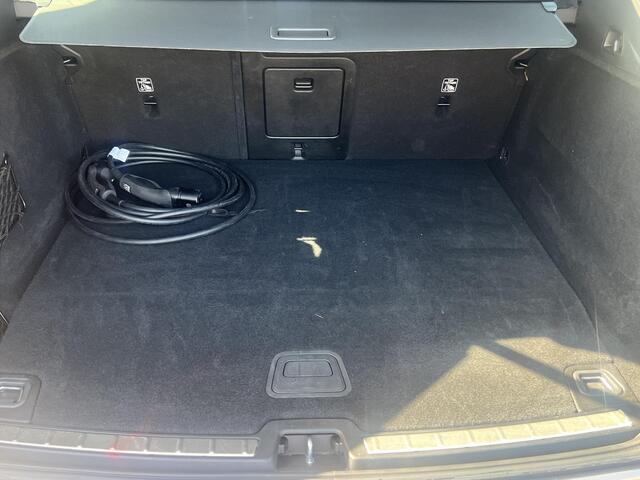 Volvo XC60 T6 Plug-in hybrid AWD Plus Dark