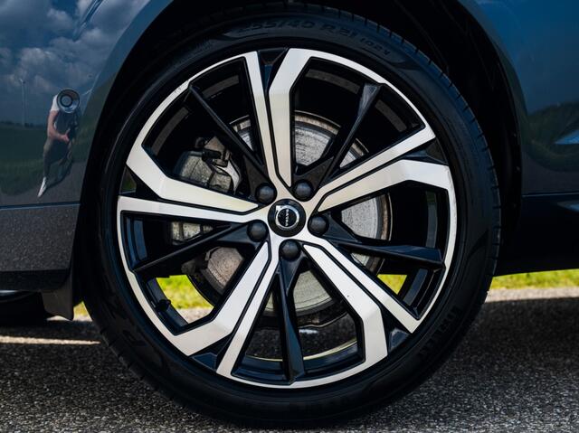 Volvo XC60 2.0 T8 PHEV AWD Polestar Pano Trekhaak ACC