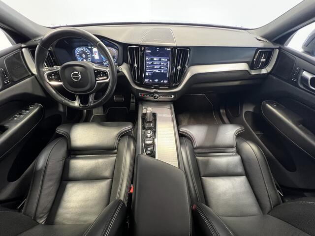 Volvo XC60 2.0 Recharge T6 AWD R-Design | Navigatie/Android/Apple Carplay | LM Velgen 22" | Voorstoelen Verwarmd | Lederen Bekleding | Cruise Control Adaptief | Airco |