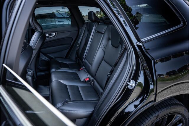 Volvo XC60 T6 Recharge Ultra Black Edition ** Facelift ** Trekhaak ** Harman/Kardon ** HUD ** Massage
