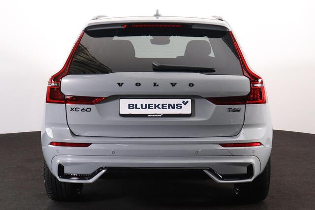 Volvo XC60 T6 Recharge AWD Plus Dark - IntelliSafe Assist & Surround - Harman/Kardon audio - Parkeercamera achter - Verwarmde voorstoelen, stuur & achterbank - Parkeersensoren voor & achter - Elektr. bedienb. voorstoelen met geheugen - Draadloze tel. lader - Extra g