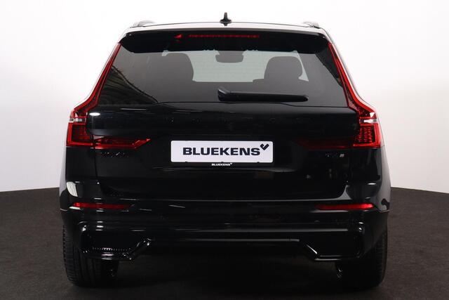 Volvo XC60 T6 Recharge AWD Plus Black Edition - IntelliSafe Assist & Surround - Harman/Kardon audio - Parkeercamera achter - Verwarmde voorstoelen, stuur & achterbank - Parkeersensoren voor & achter - Elektr. bedienb. voorstoelen met geheugen - Draadloze tel. lader